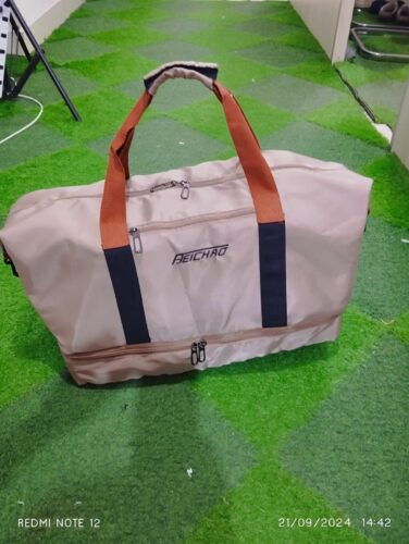 B1032 Versatile Durable Oxford Cloth Duffle Bag with Shoe Compartment photo review